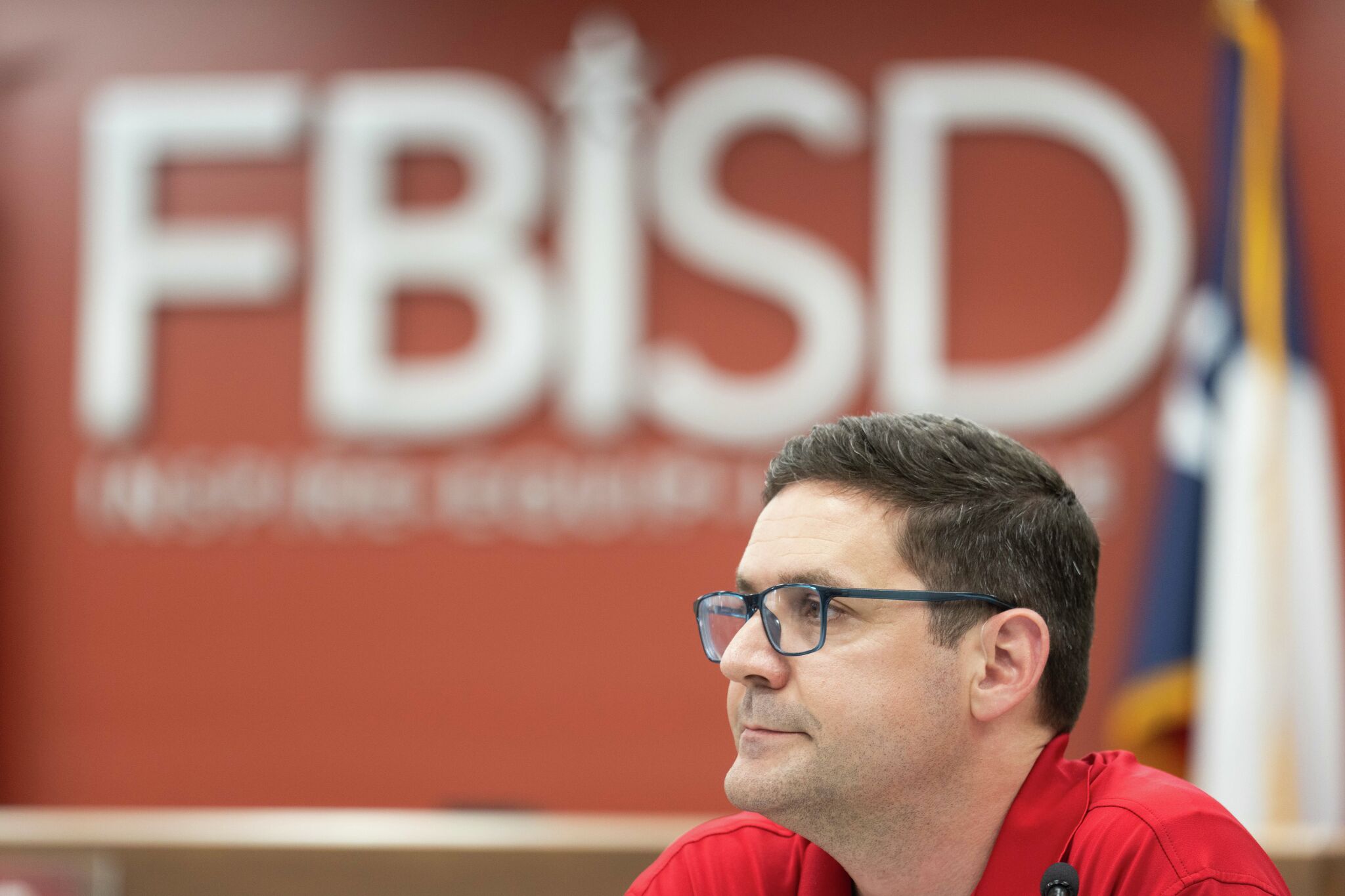 Fort Bend ISD approves library book policy criticized as ‘most restrictive’ in Texas