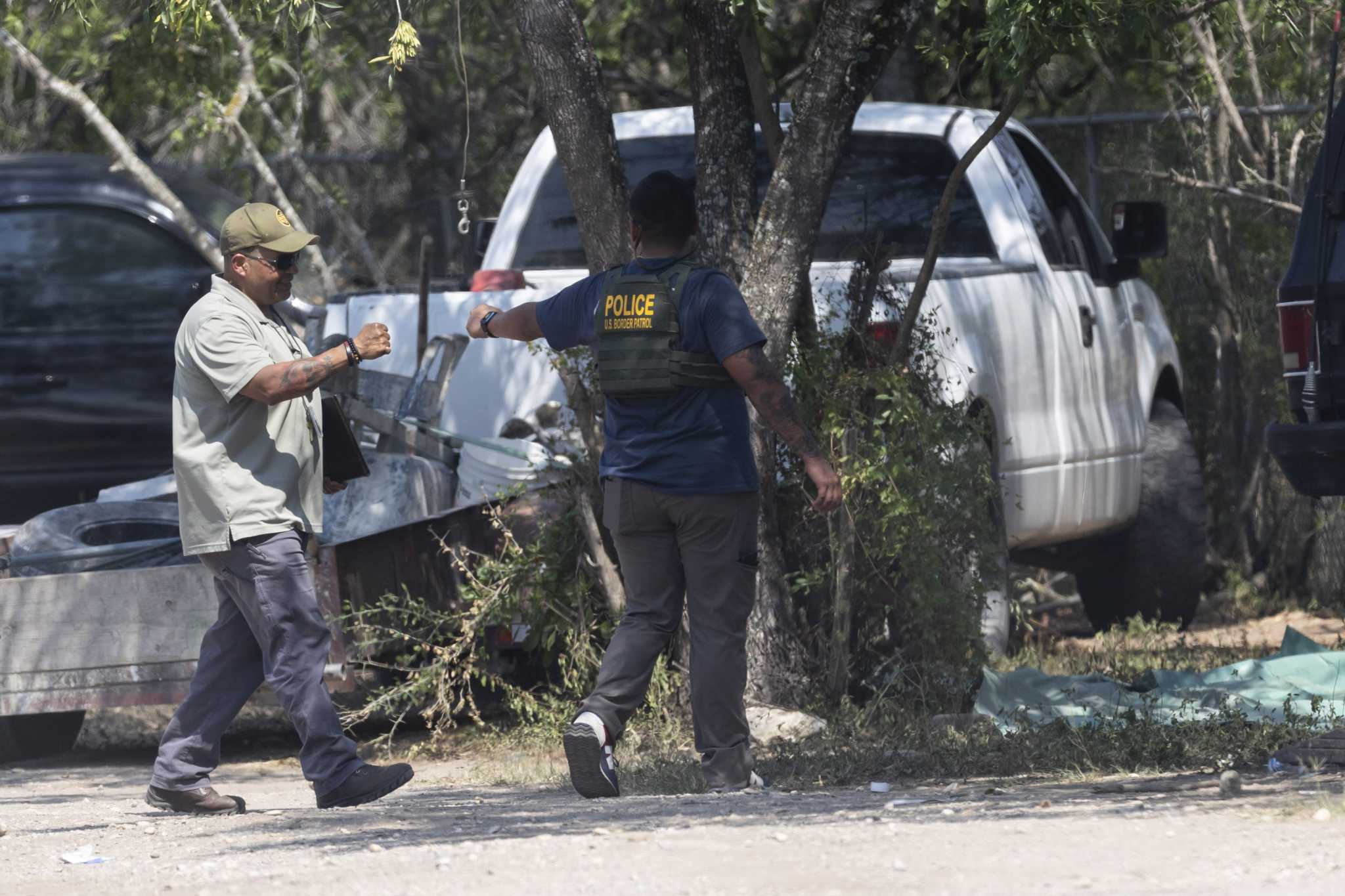 Migrants hospitalized after human smuggling bust in Bexar County