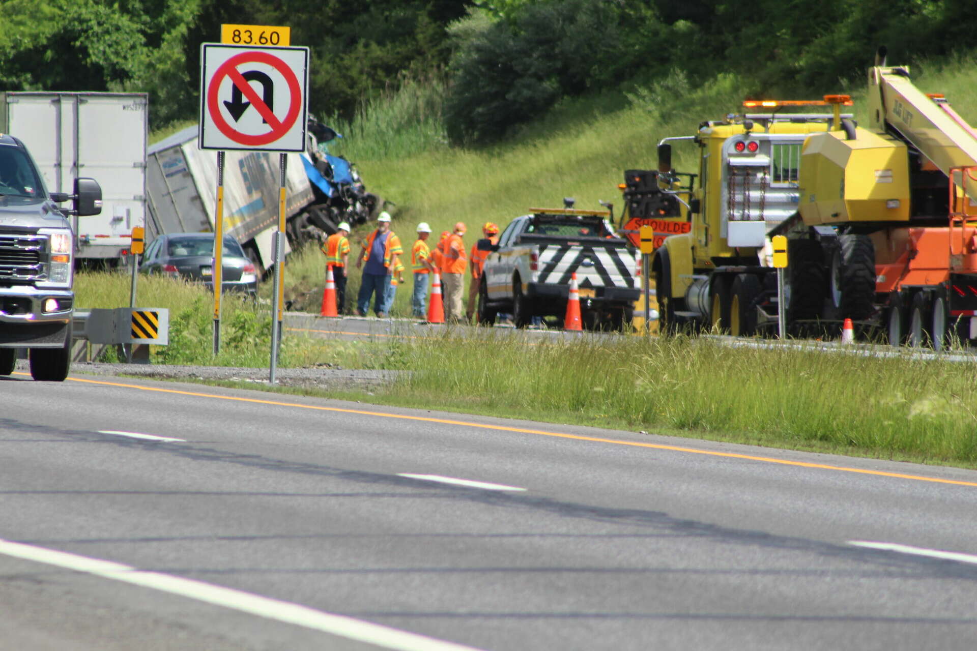 Thruway lanes reopen after crash near Exit 19 for Kingston