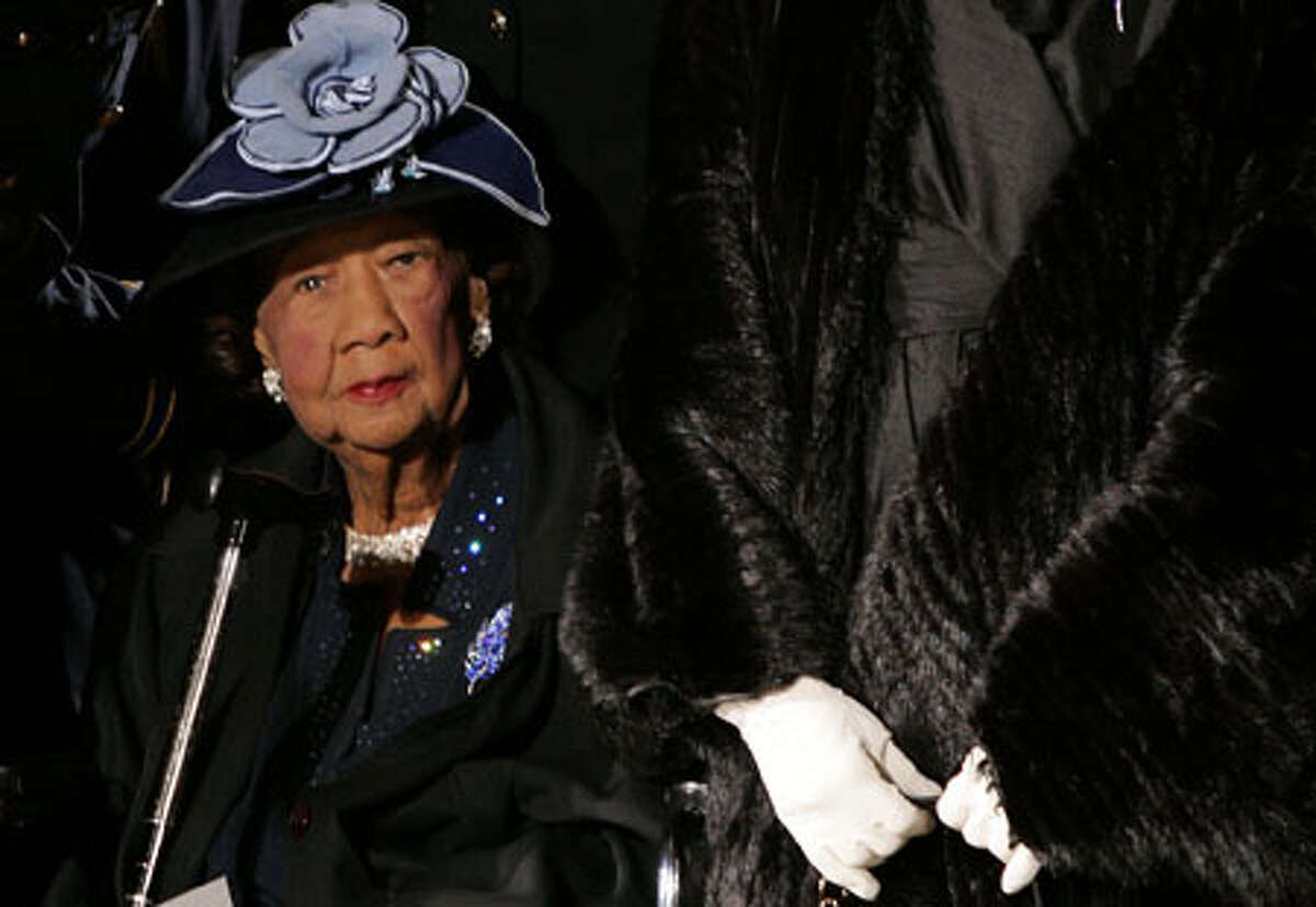 Dorothy Height Civil Rights Activist Dies At 98