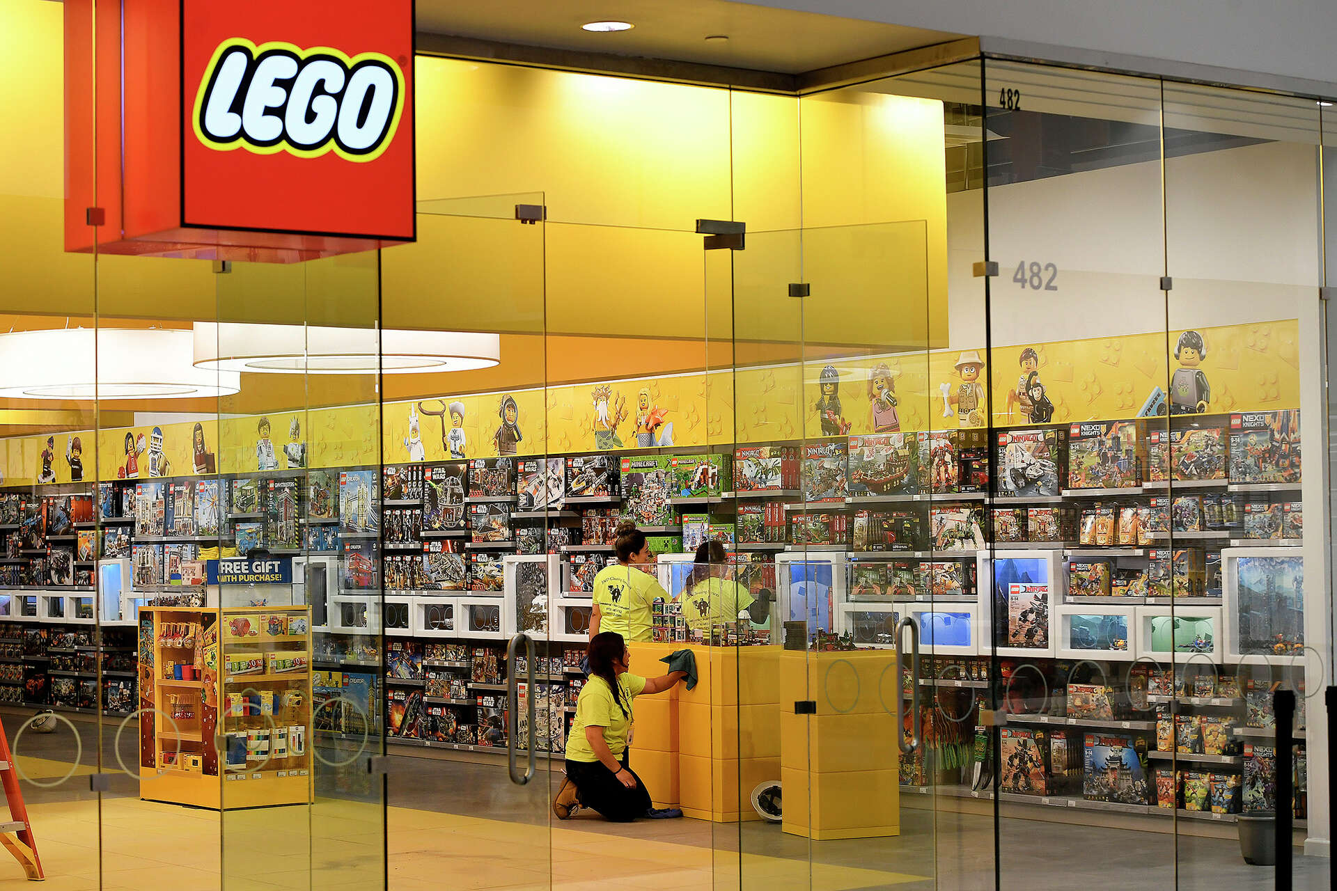 Lego black market online