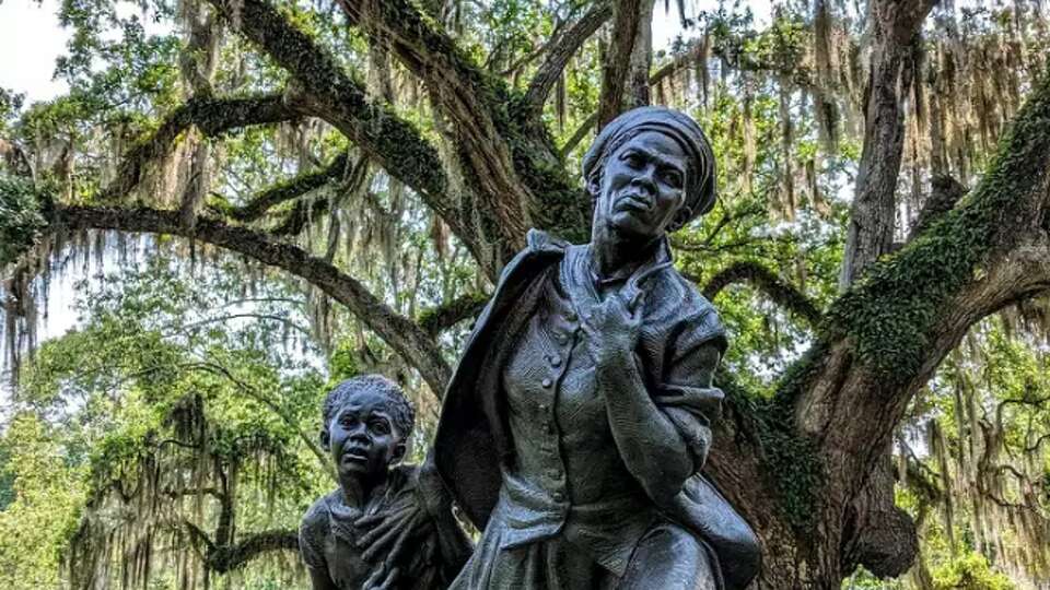 'Harriet Tubman: The Journey to Freedom' sculpture by Wofford Sculpture Studio will be on view at the Kerr Community Center in Bastrop through August.