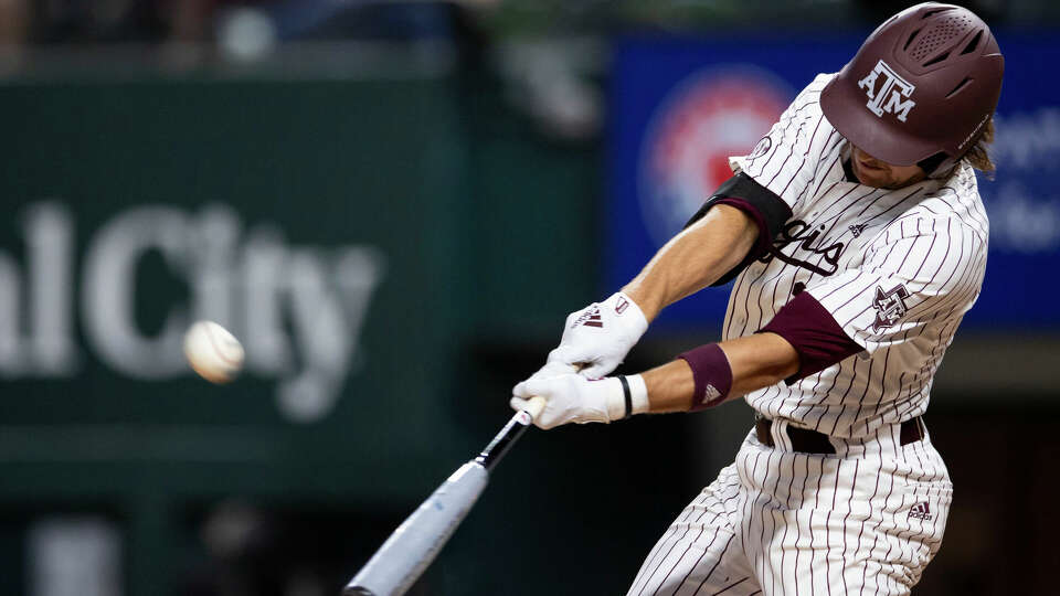 Kaeden Kent hit a grand slam as part of a huge rally in the seventh inning, lifting Texas A&M past Oregon in a super regional.