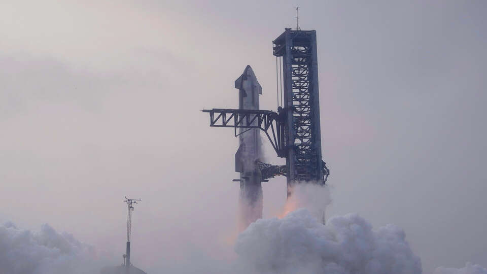 The SpaceX Super Heavy rocket and Starship spacecraft lift off in a heavy haze for a flight test in Boca Chica, Texas, Thursday, June 6, 2024. (AP Photo/Eric Gay)