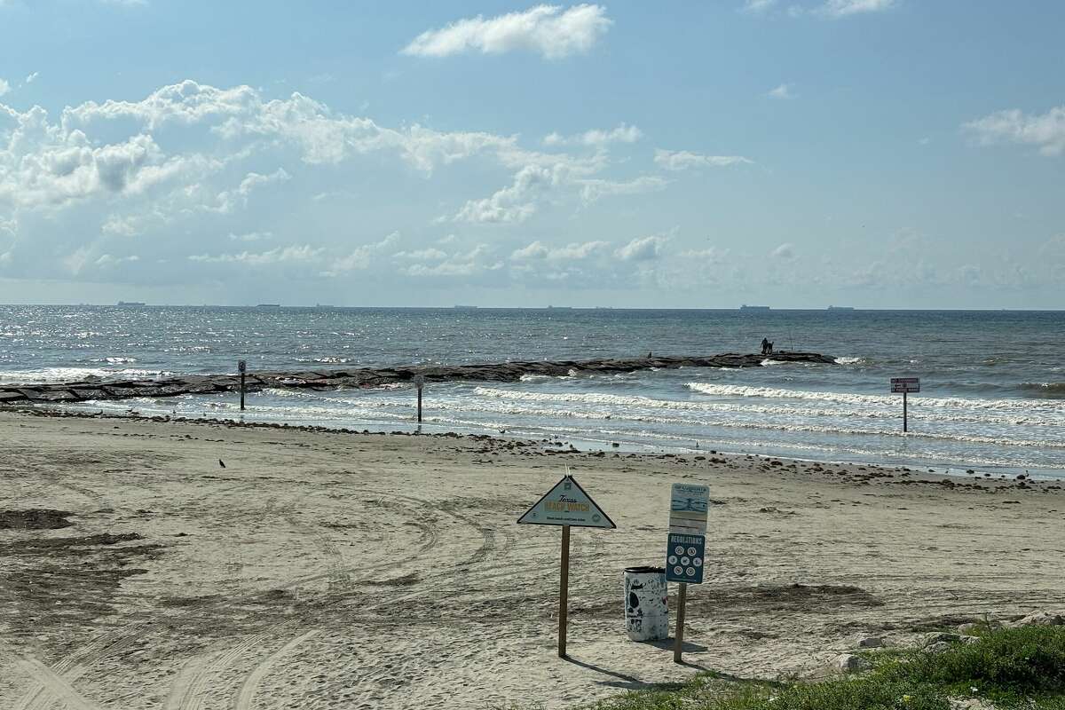 A 20-year-old Dickinson drowned early Sunday morning off Galveston's 47th Street rock jetty, the island's fourth such death since Memorial Day weekend.