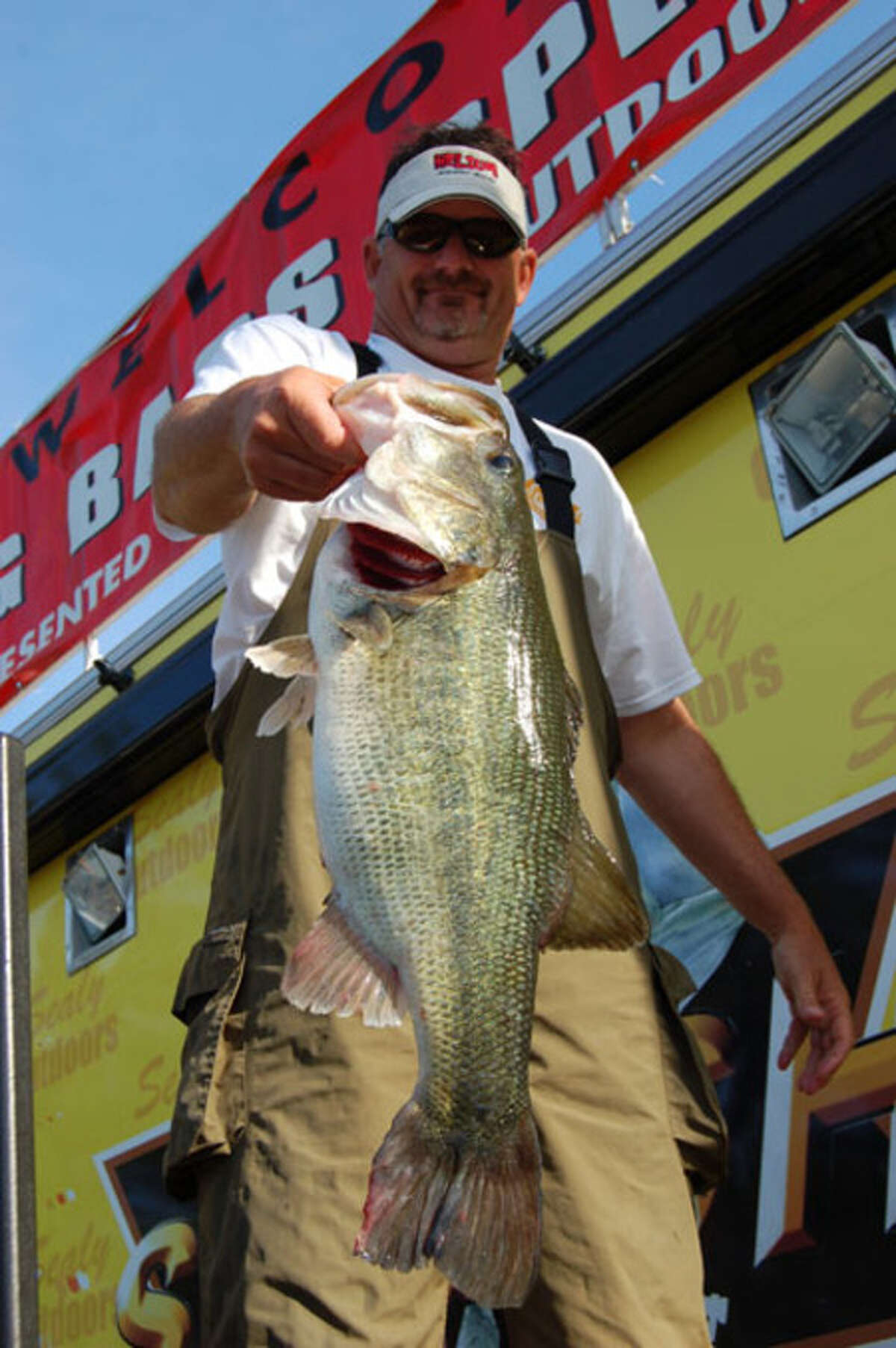 LATEST NEWS: Crankin' out the Cash at the 26th Annual McDonald's Big Bass  Splash