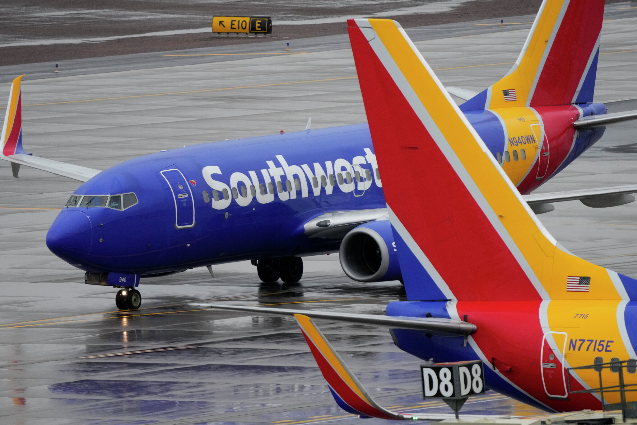 Southwest Airlines shares jump after Elliott takes $1.9 billion stake