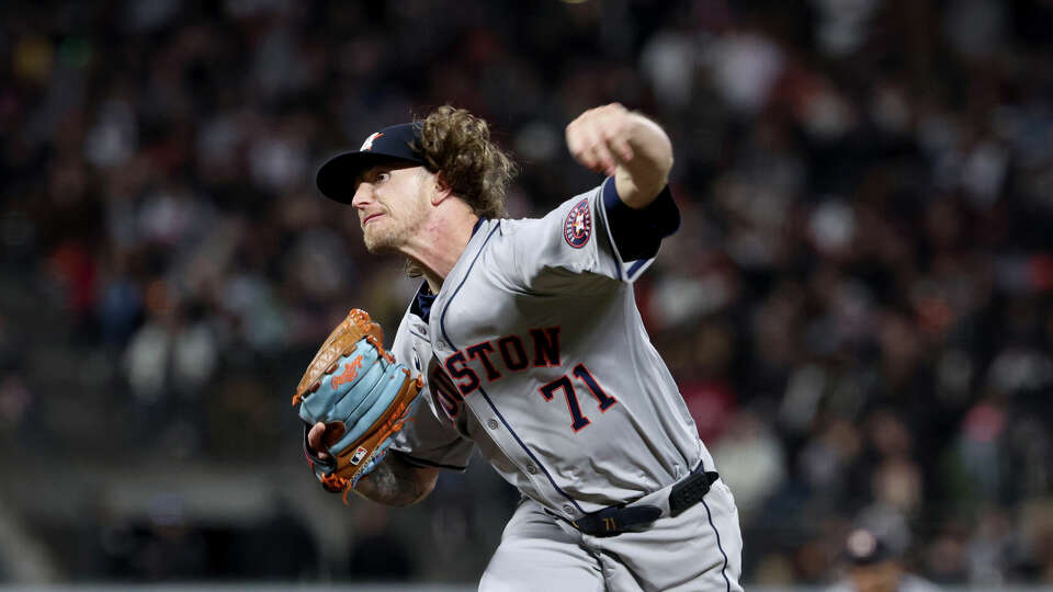 Houston Astros pitcher Josh Hader (71) throws against the San Francisco Giants during the ninth inning of a baseball game in San Francisco, Monday, June 10, 2024. (AP Photo/Jed Jacobsohn)