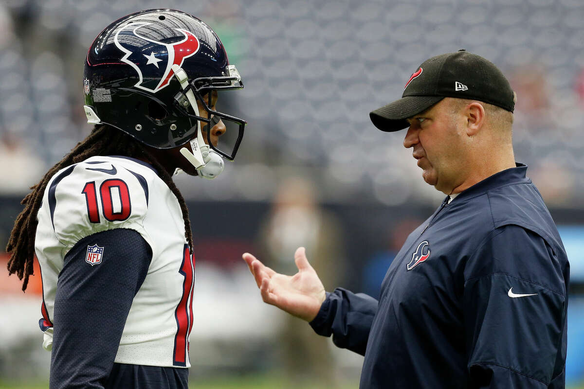 DeAndre Hopkins #10 of the Houston Texans talks with head coach Bill O'Brien of the Houston Texans at NRG Stadium on September 10, 2017 in Houston, Texas. 