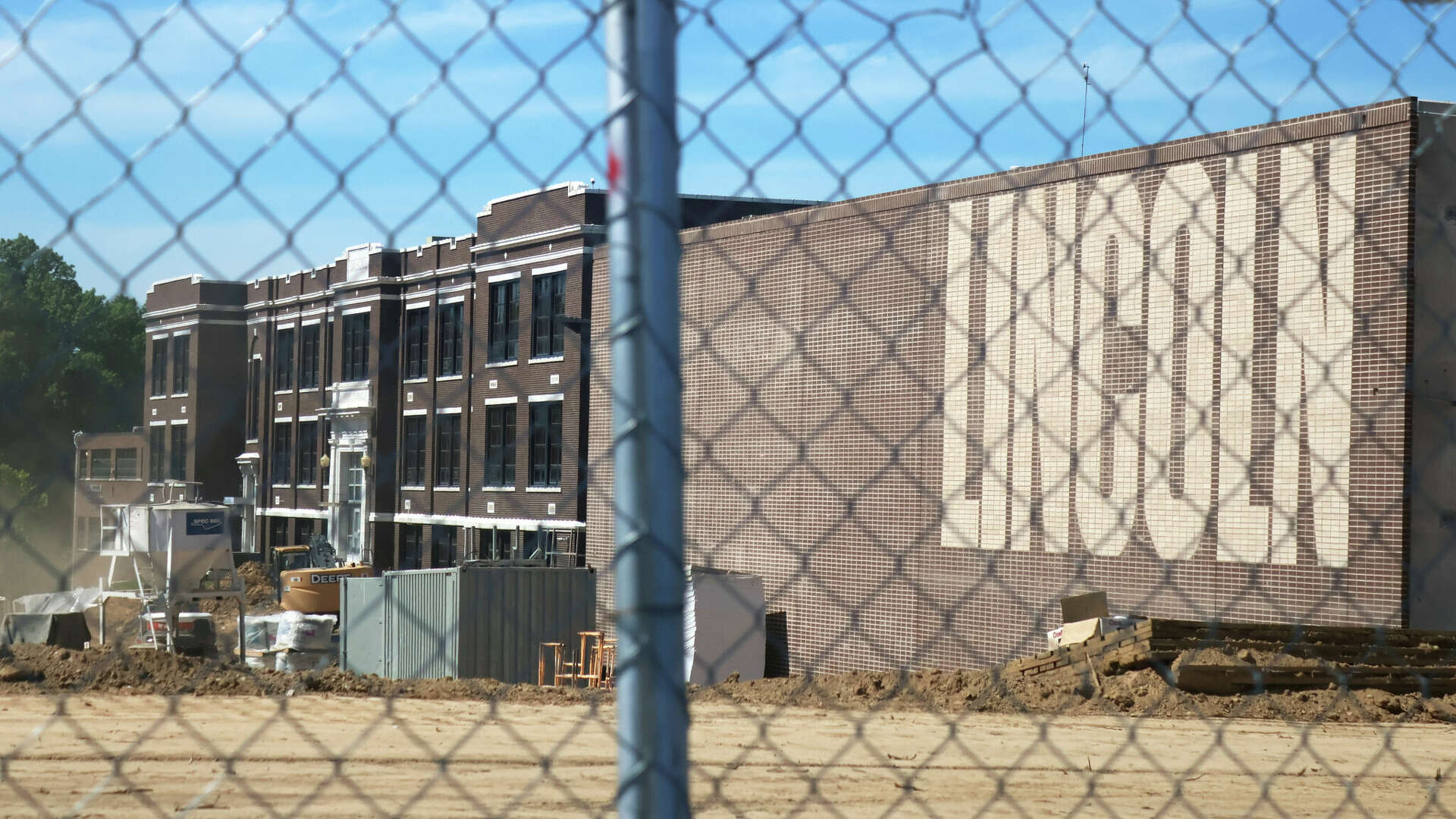 Edwardsville District 7 approves money for Lincoln project