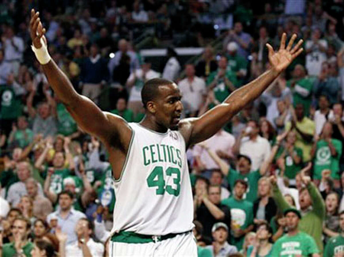 Ozen's Kendrick Perkins With The Celtics