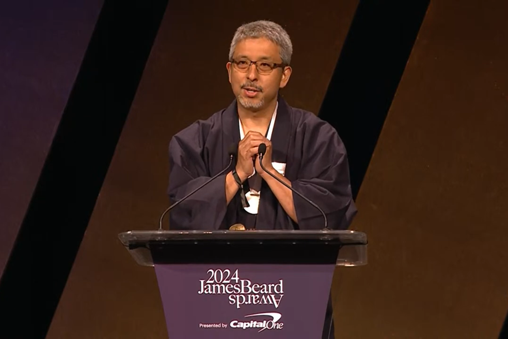 Michigan sushi chef Hajime Sato wins prestigious James Beard Award - Vimarsana News