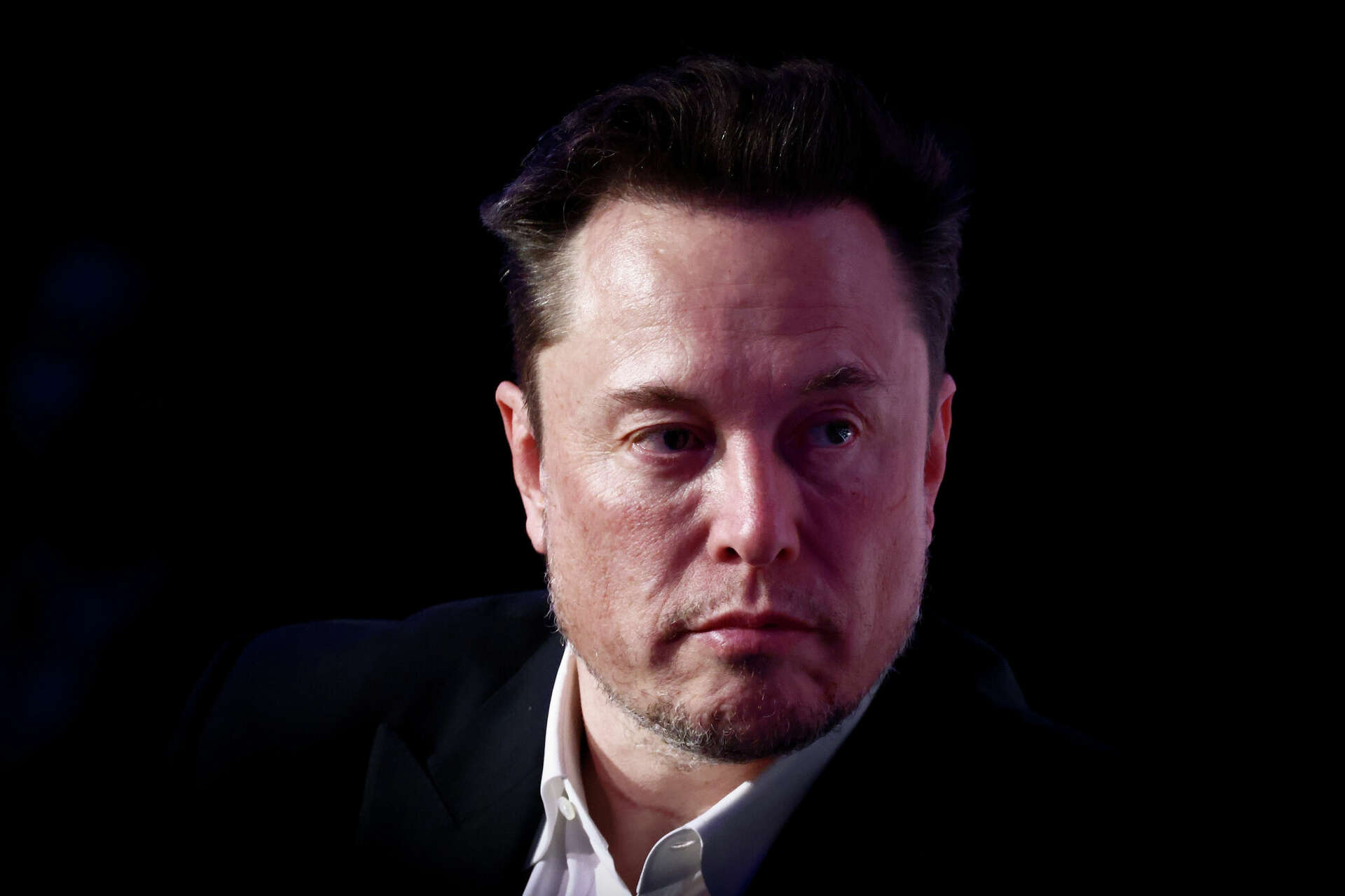 Elon Musk Spacex Sued For Gender Discrimination Harassment 2501