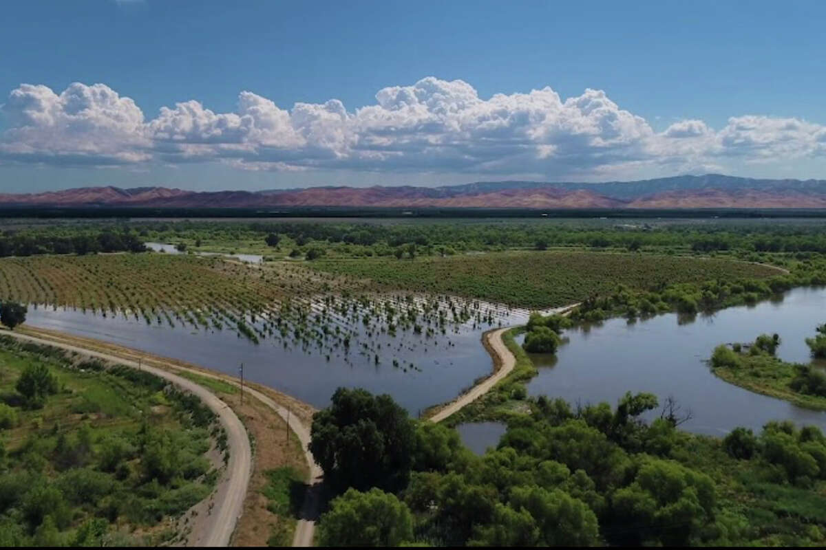 Dos Rios is uniquely positioned at the confluence of the Tuolumne River and the San Joaquin River in the Central Valley.