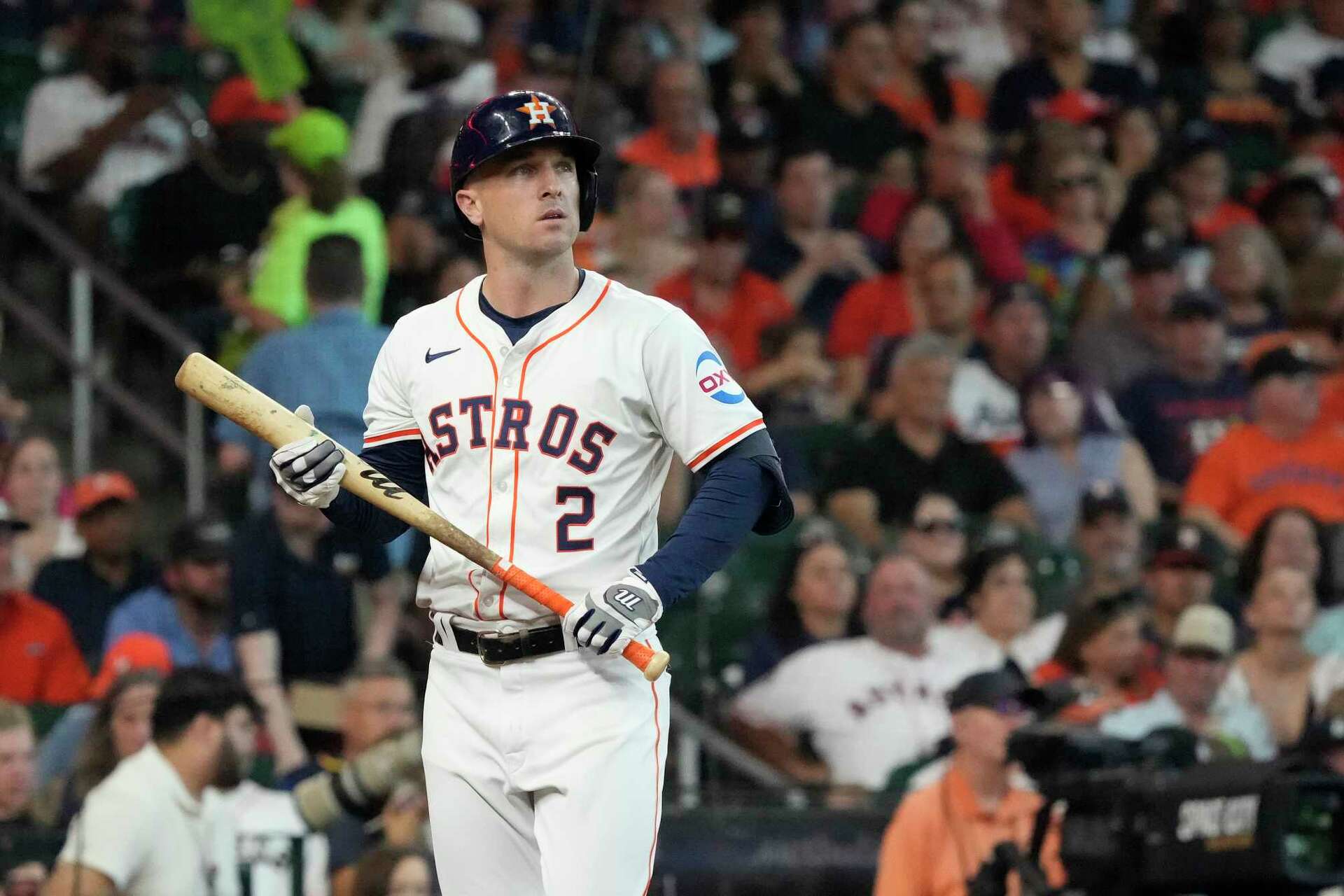 The Astros' Wild Win: Bregman'S Home Run, Standing Ovation, And More! - gljy51v