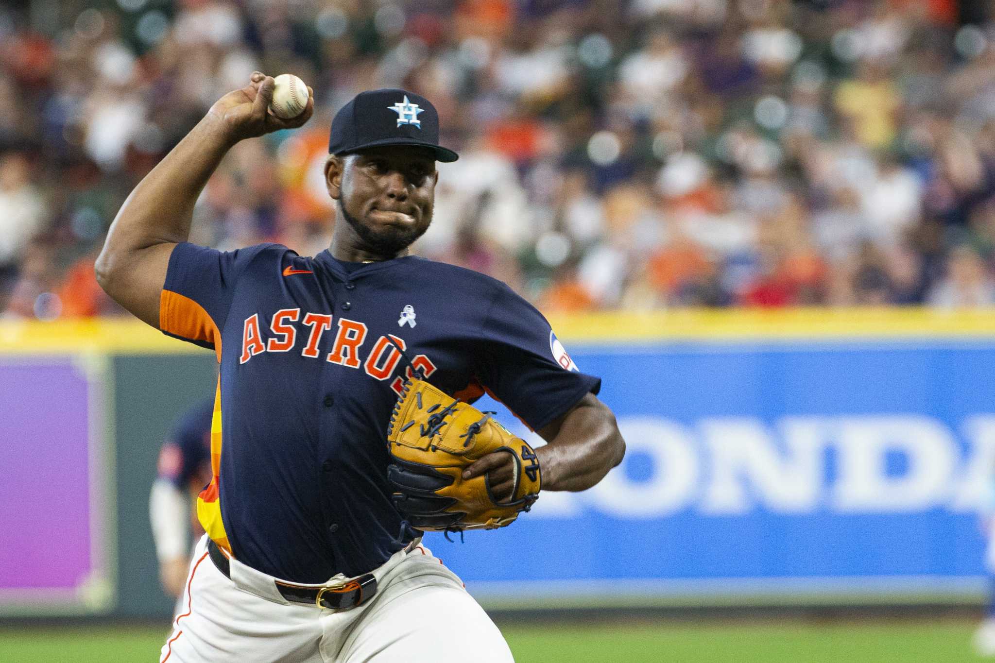 Houston Astros: Starting rotation operating on thinnest of margins