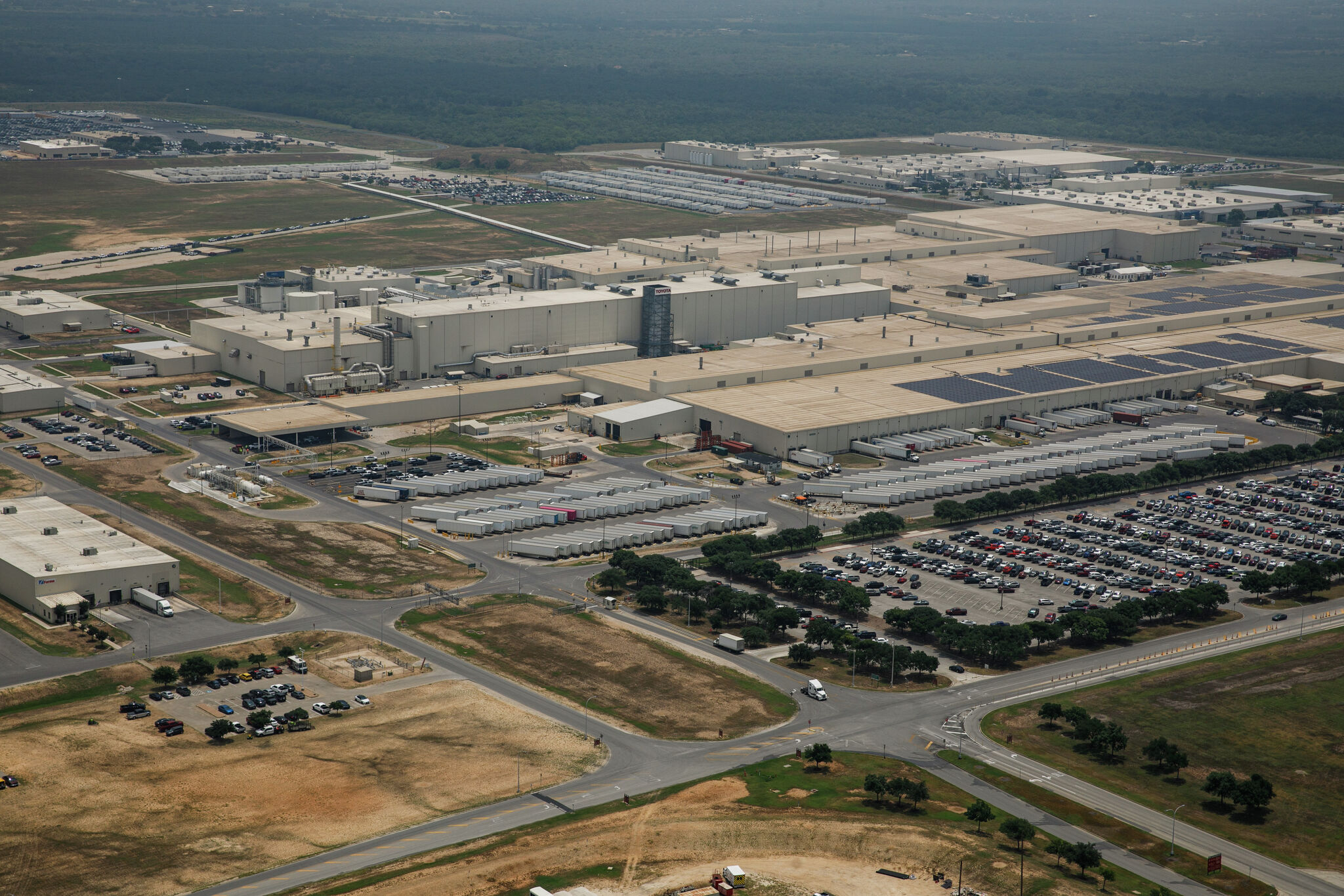 Toyota's $532 million expansion in San Antonio is to build drivetrains