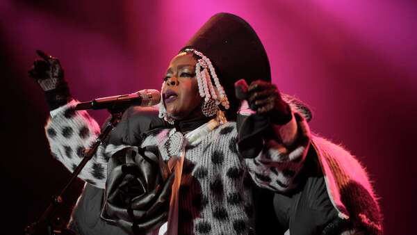洋楽 Fugees Lauryn Hill BEAT DOWN HIPHOP Fugees' Pras shares Lauryn Hill diss track after tour