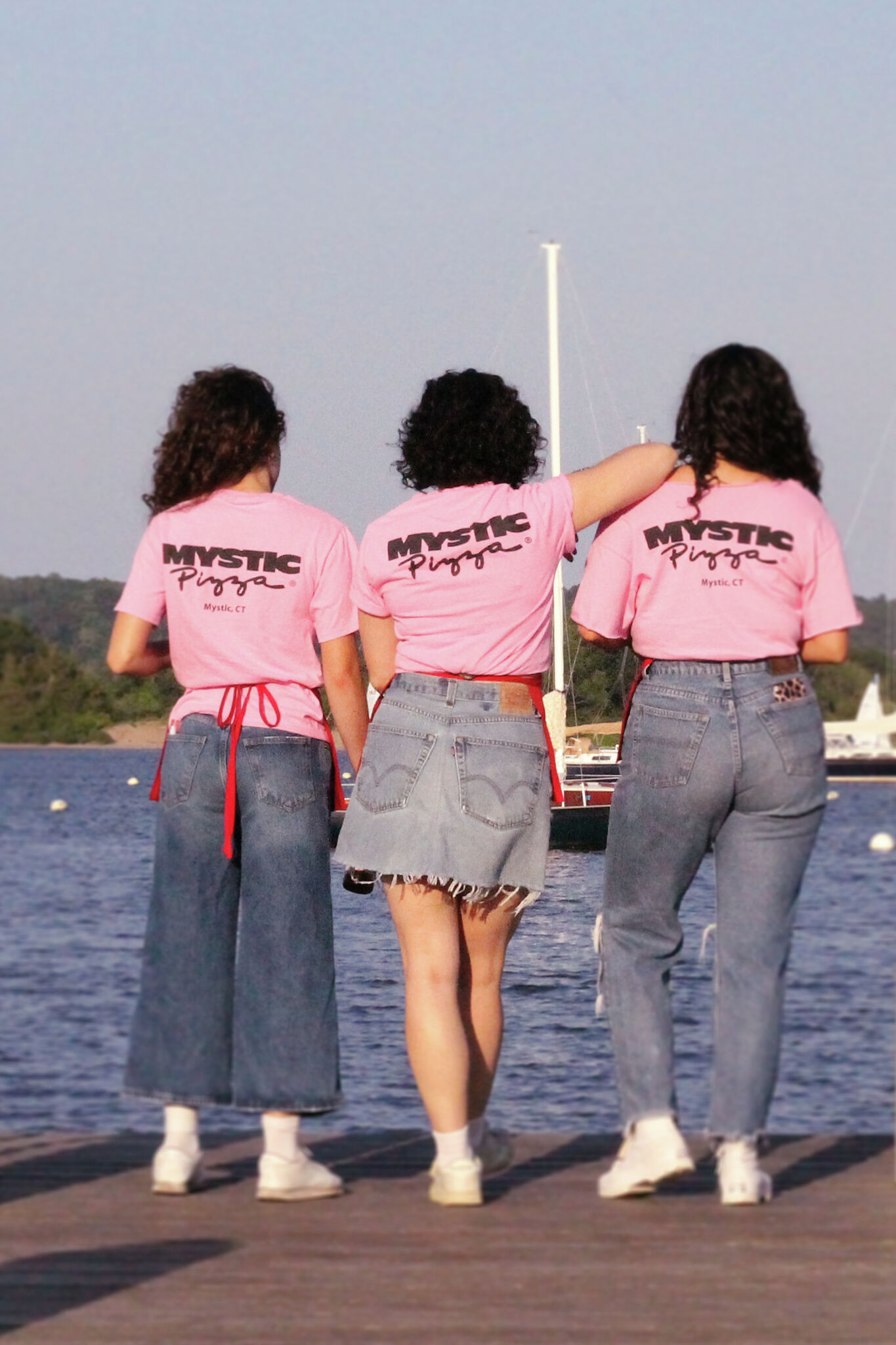 'Mystic Pizza' musical in CT offers modern update to '80s film, image size:1365x2048