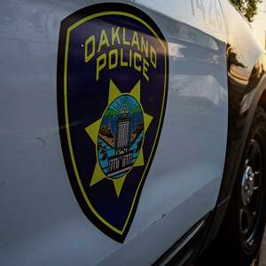 Oakland Armed Robbery Suspects Crash in Hayward After Police Pursuit, Multiple Injured