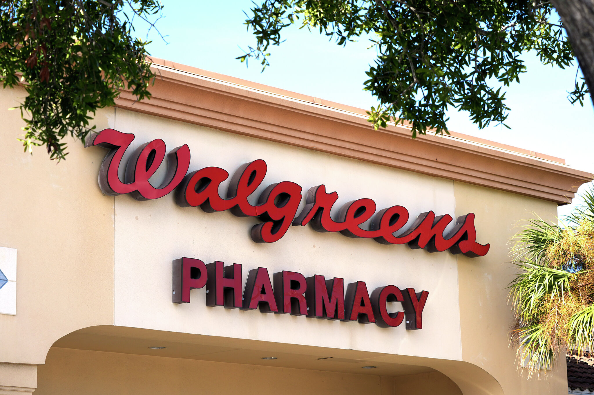 Walgreens closing Hartford, New Haven stores due to financial strain