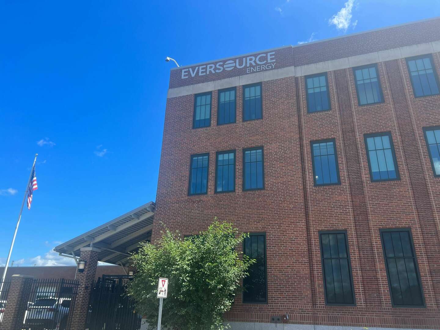 Days after storm in CT, nearly all Eversource outages restored