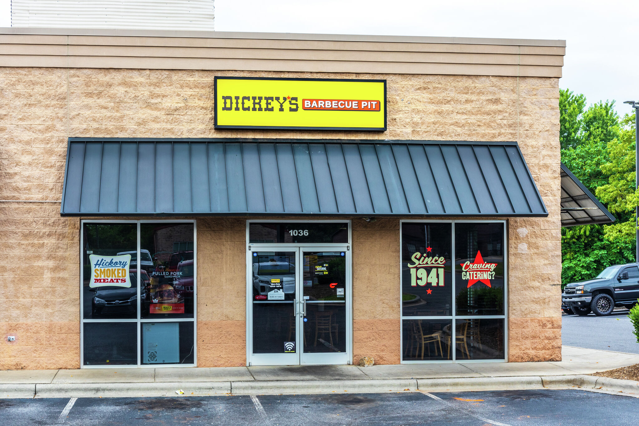 Dickey's Barbecue Pit is trying to take over all of North America - Chron