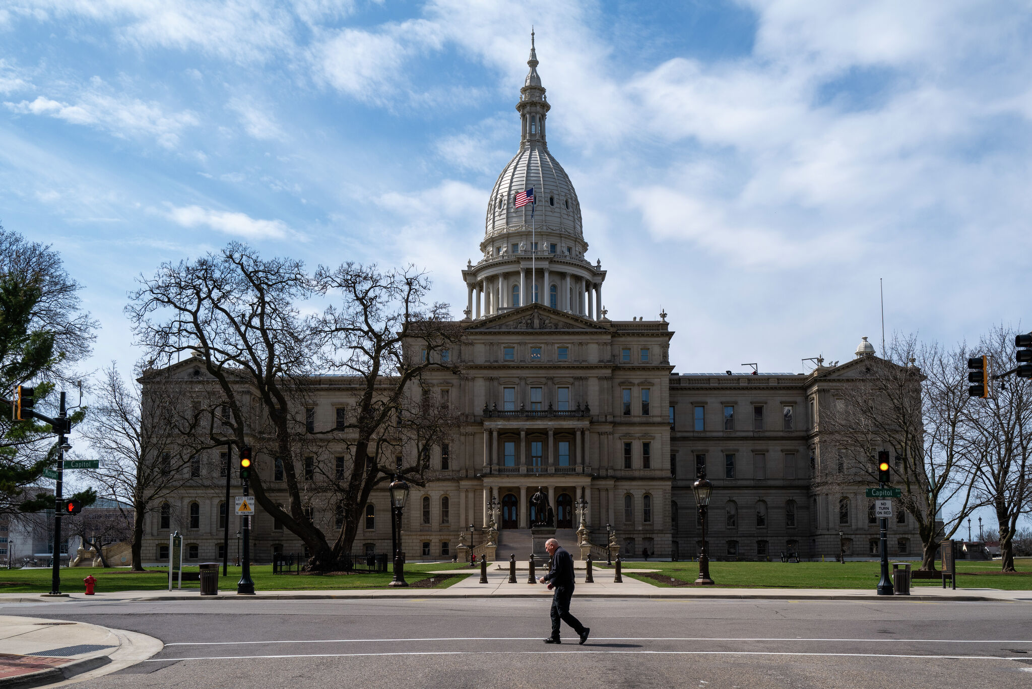 Bill to combat squatting introduced in Michigan