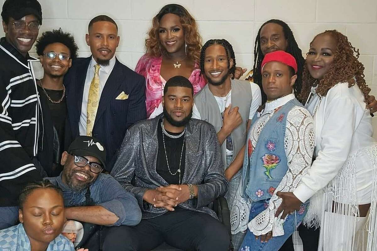 Anthony Green and the cast of 'Gay Love Jones'