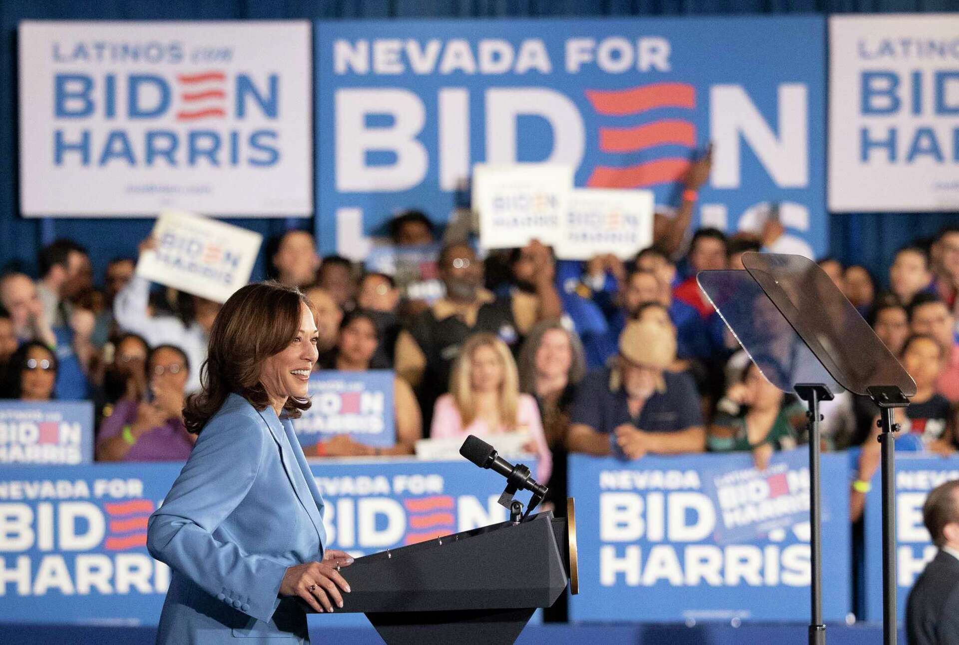 Harris tries to hold the line for Biden as some Democrats panic over