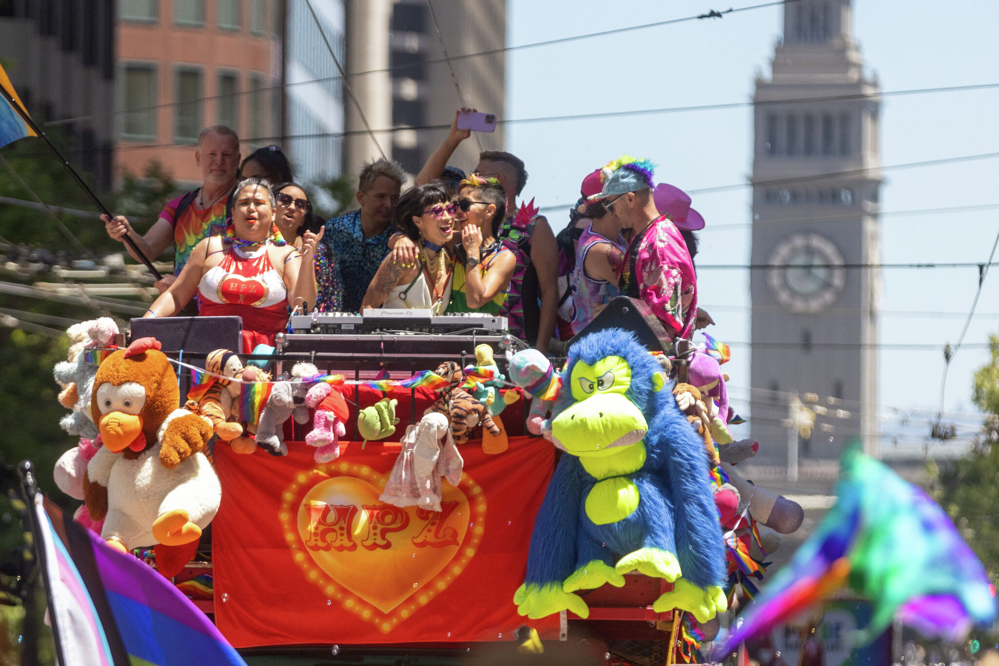 In 'very abnormal' development, longtime sponsors bail on San Francisco Pride - SFGATE