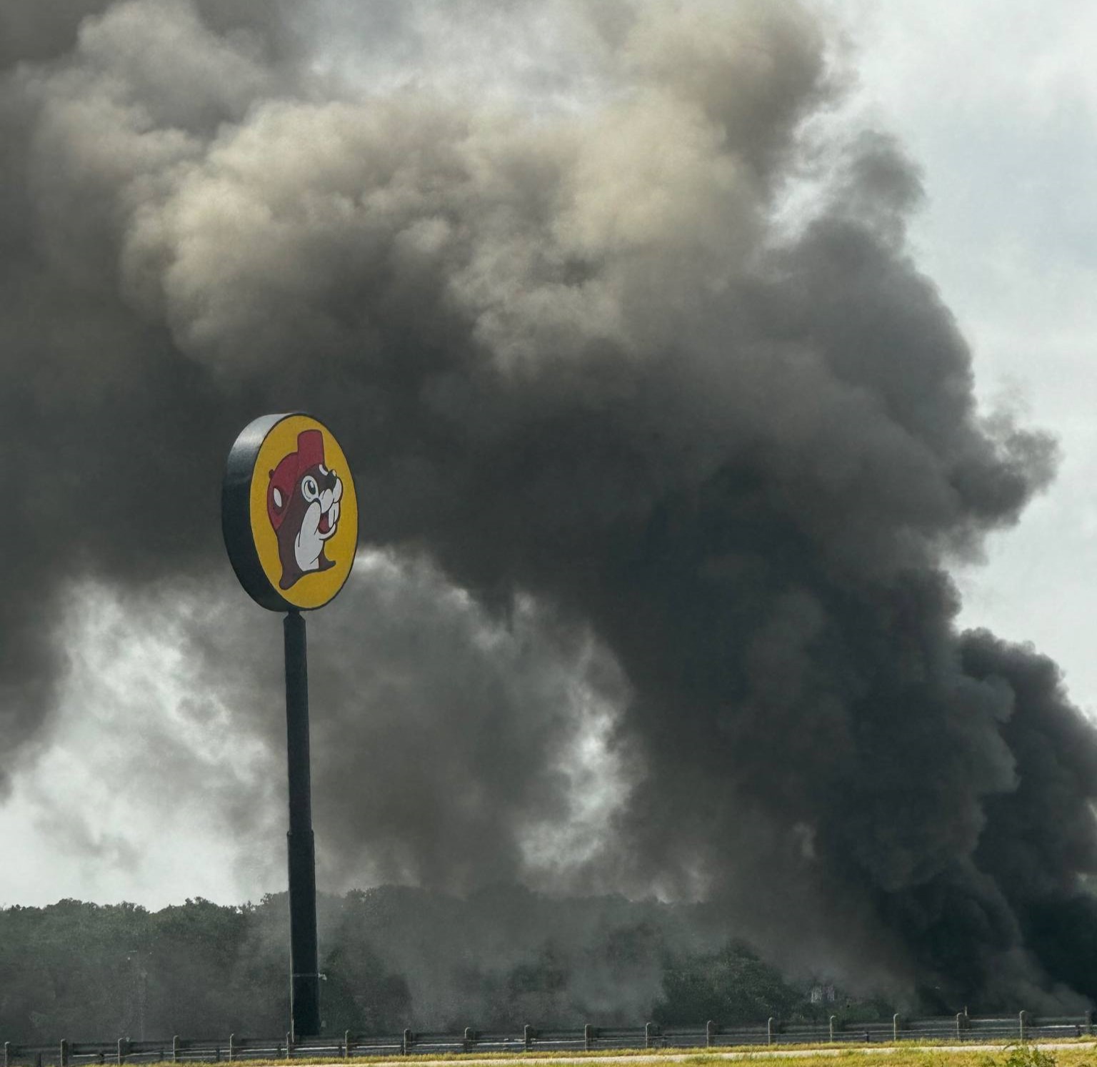 Buc-ee's fire in Luling caused by demolition of old store