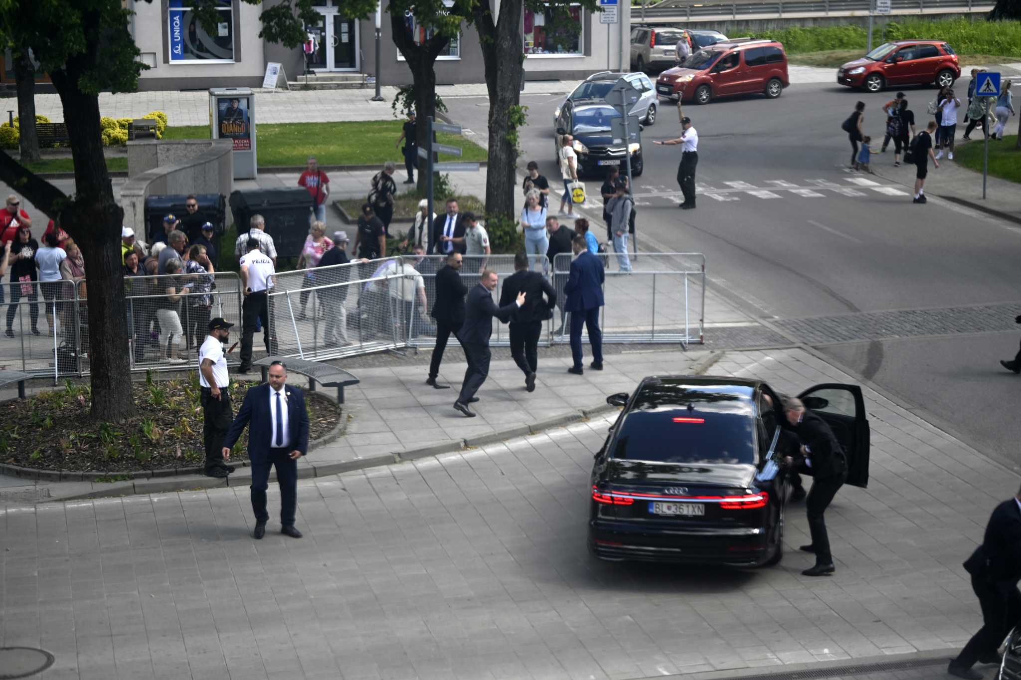 Slovakia's prime minister makes 1st public appearance since ...