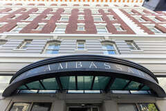 In San Francisco's darkest chapter, this hotel was the 'last stop'