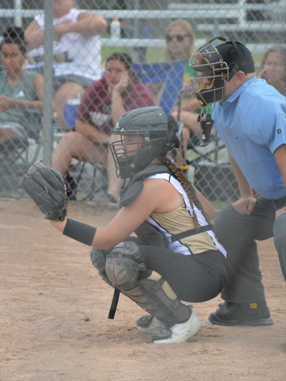 Creek softball clinches state quarterfinal berth