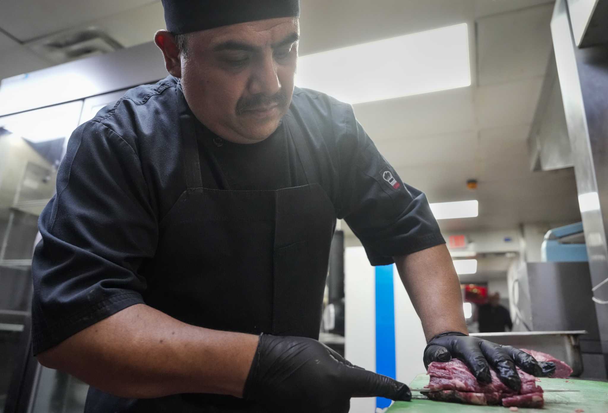 After Hurricane Beryl, Houston restaurants rebound