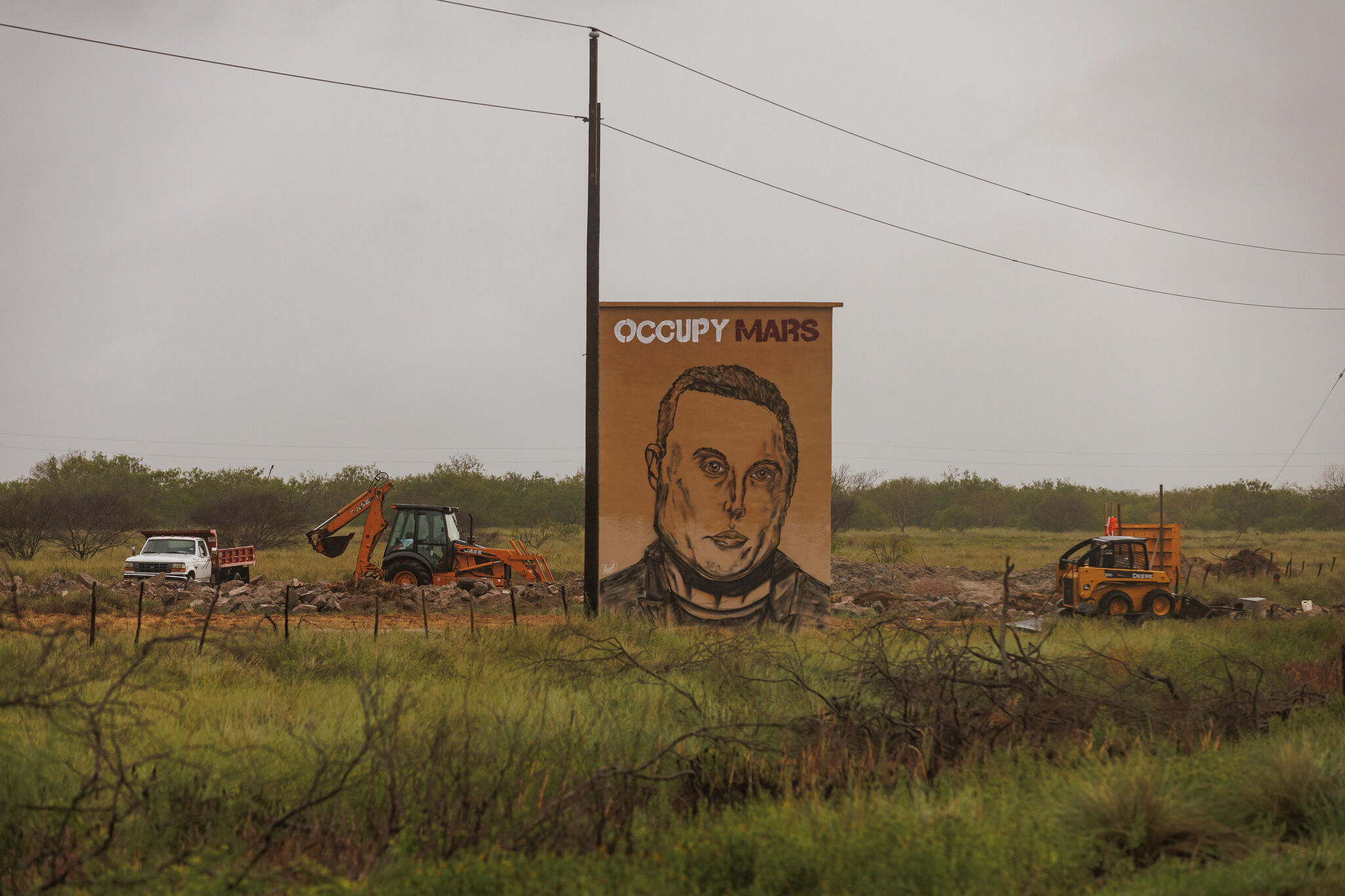 Musk sagt, dass er die Hauptquartiere von X und SpaceX von Kalifornien ...