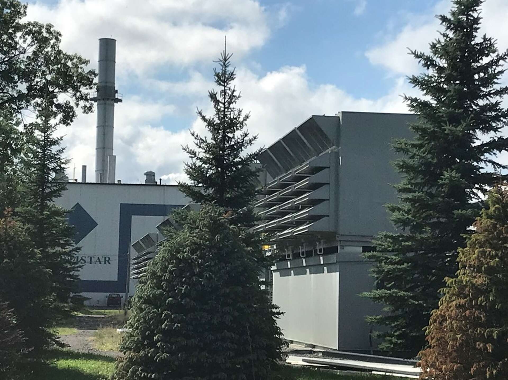 Digihost crypto mining increases emissions as residents voice concerns