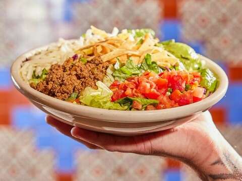 Darden Restaurants Adds Chuy's Tex-Mex To Portfolio For $605M