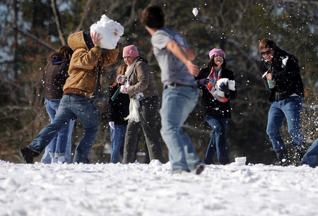 8 years ago blizzard brought snow to Beaumont