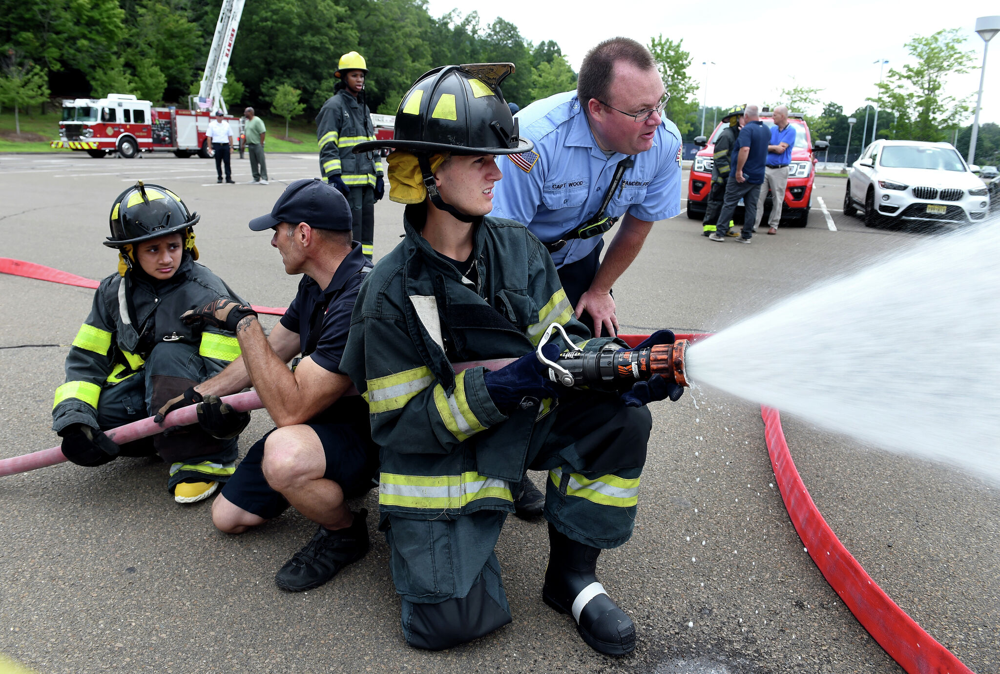 hamden-students-train-with-first-responders-in-quinnipiac-course
