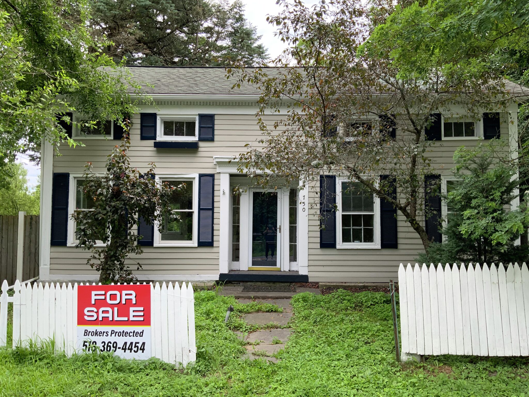 Colonial in Glenmont location for sale, listed under 300,000