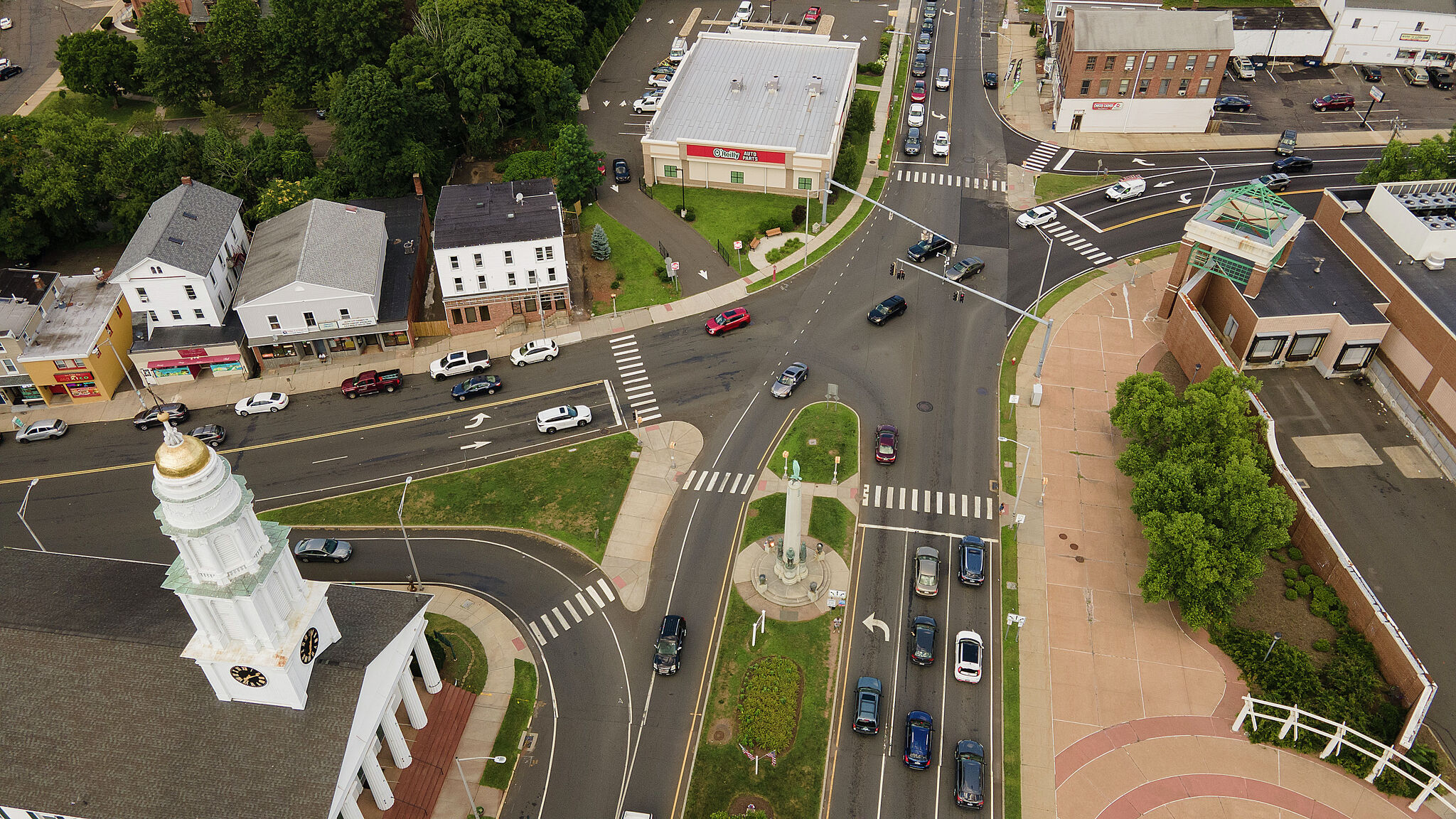 Meridy Rd Meriden mejorará la intersección de East Main y Broad Street