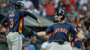 Houston Astros beat Seattle Mariners for first place in AL West