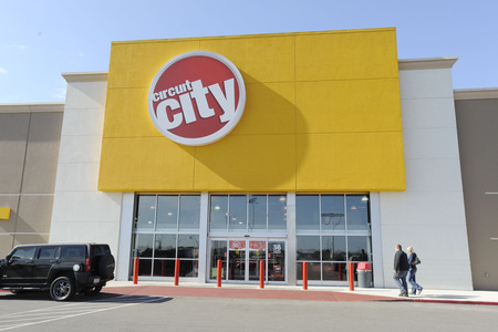 Circuit City to liquidate remaining U.S. stores