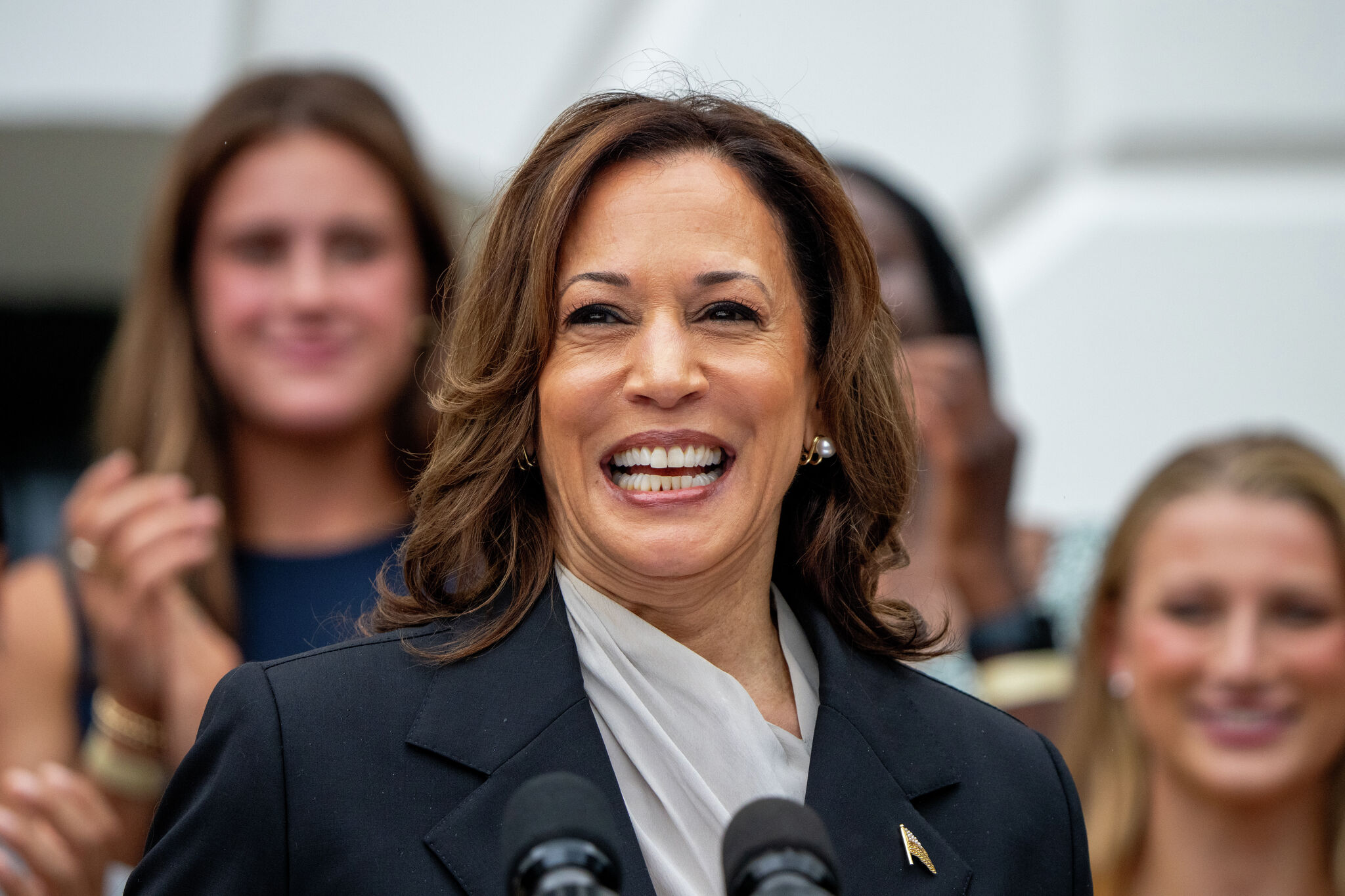 Kamala Harris quickly gaining support from Connecticut's delegates