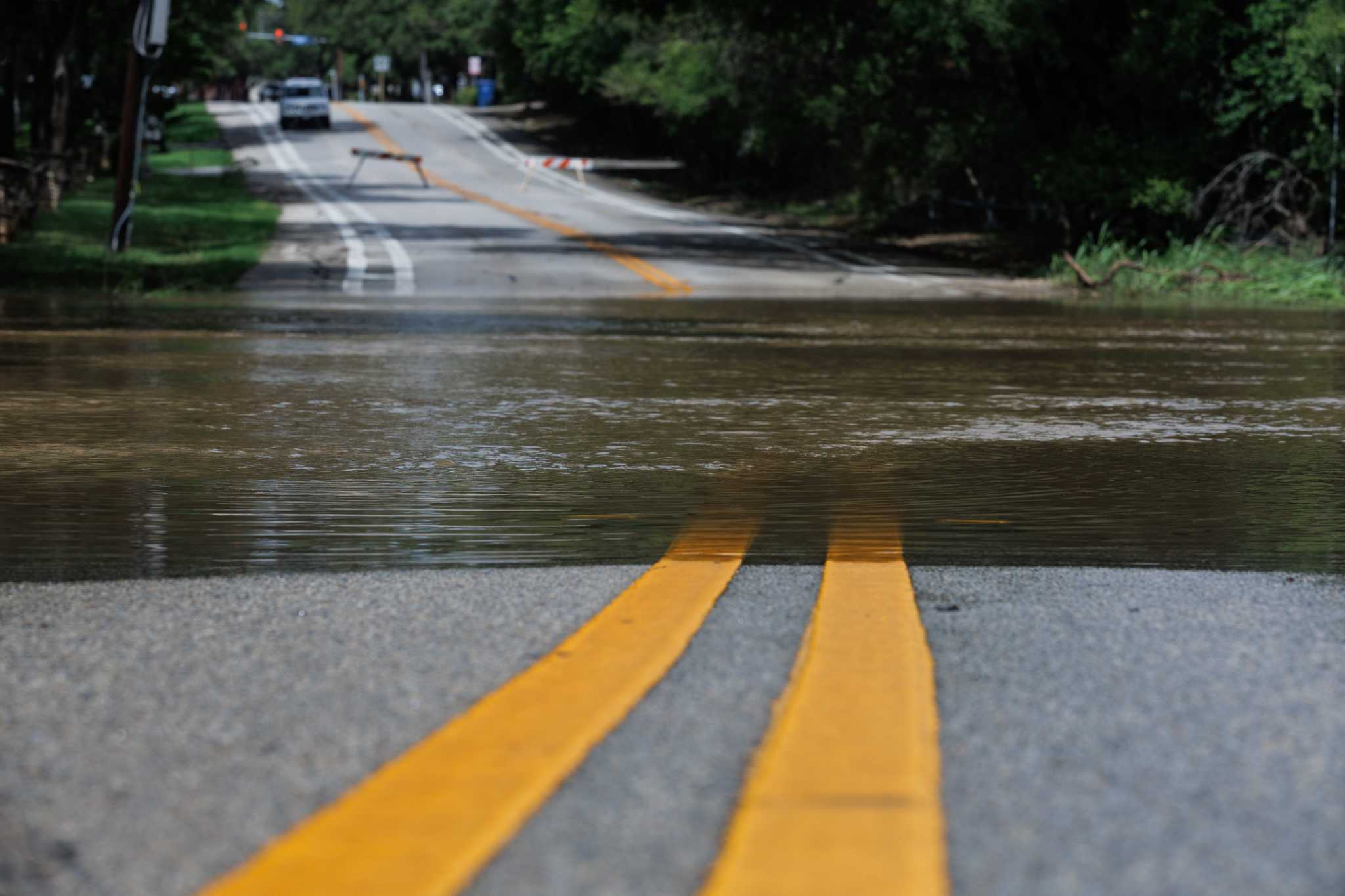 Flash flood risk shutters 40 streets. See San Antonio road closures here.