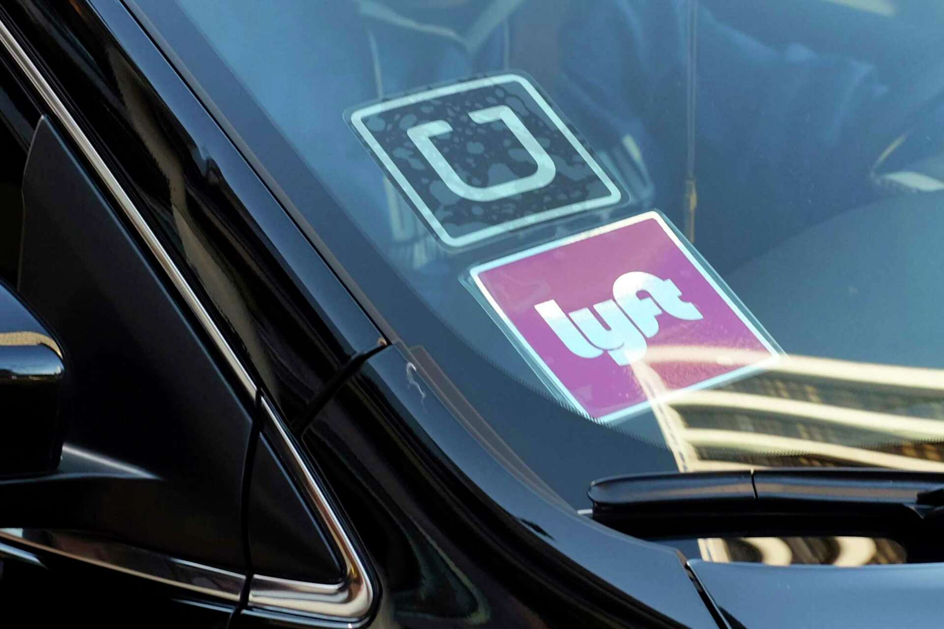 Uber and Lyft drivers remain independent contractors in California Supreme  Court ruling