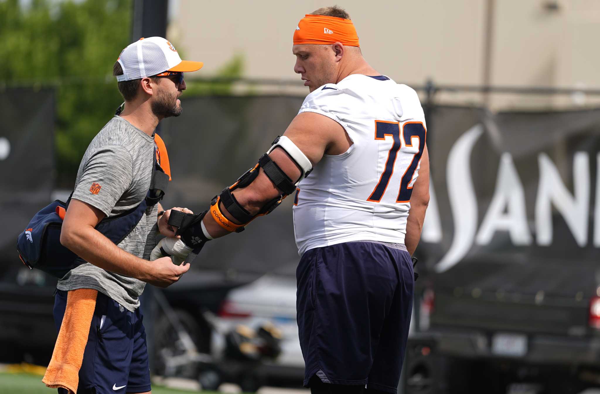 Bolles lobbies for his next contract after watching Meinerz get a big  extension from the Broncos