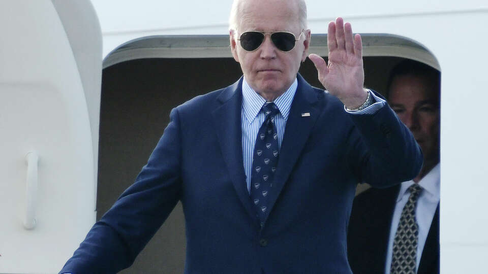 U.S. President Joe Biden arrives in Air Force One at Westchester County Airport in White Plains, N.Y. June 3, 2024. President Biden arrived at Westchester County Airport Monday evening before heading to Greenwich for a private fundraising event.